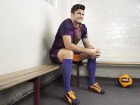 FB体育在线-深圳之刃划破印城夜空，米切尔独舞惊艳，一场跨越太平洋的篮球美学革命