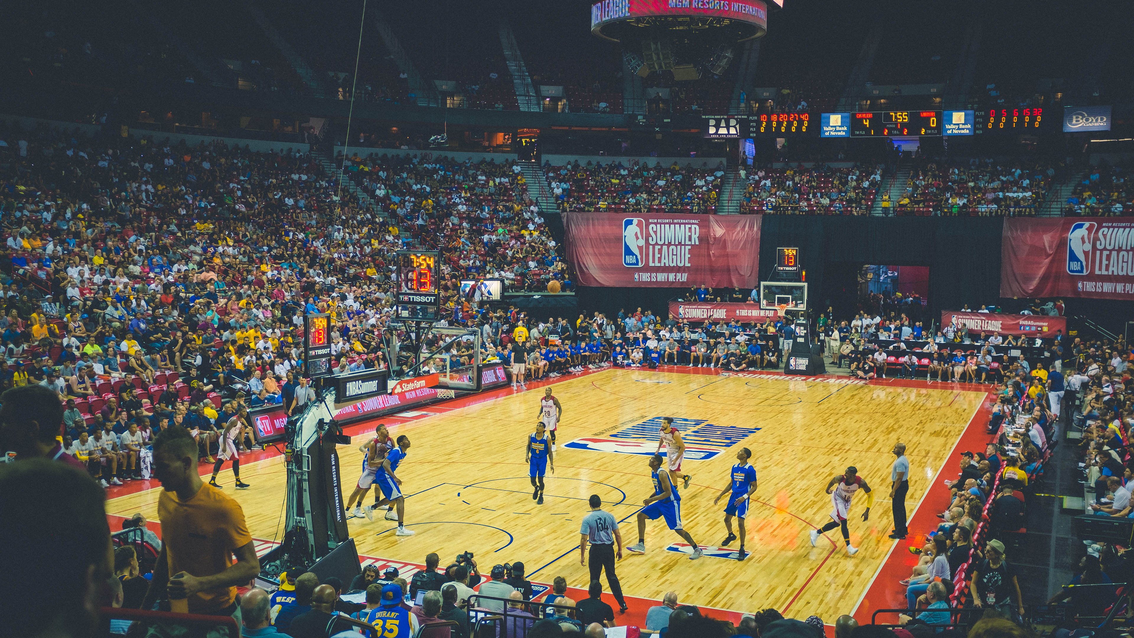 从迷失到领袖，莫兰特完成自我救赎，吉林队关键战突围勇士的启示