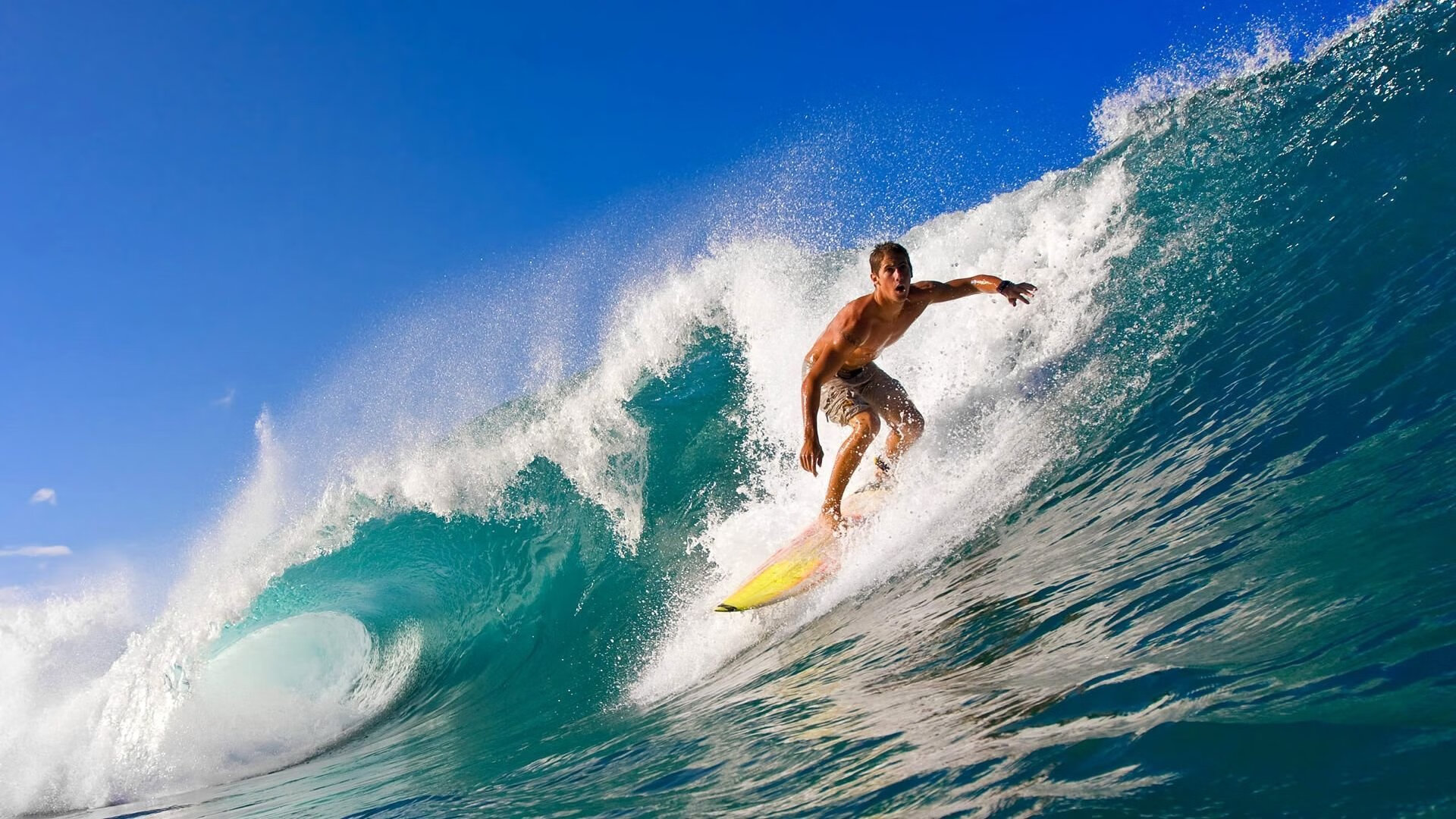 铁闸奥纳纳，那不勒斯对阵里昂的防守艺术与战术锁死