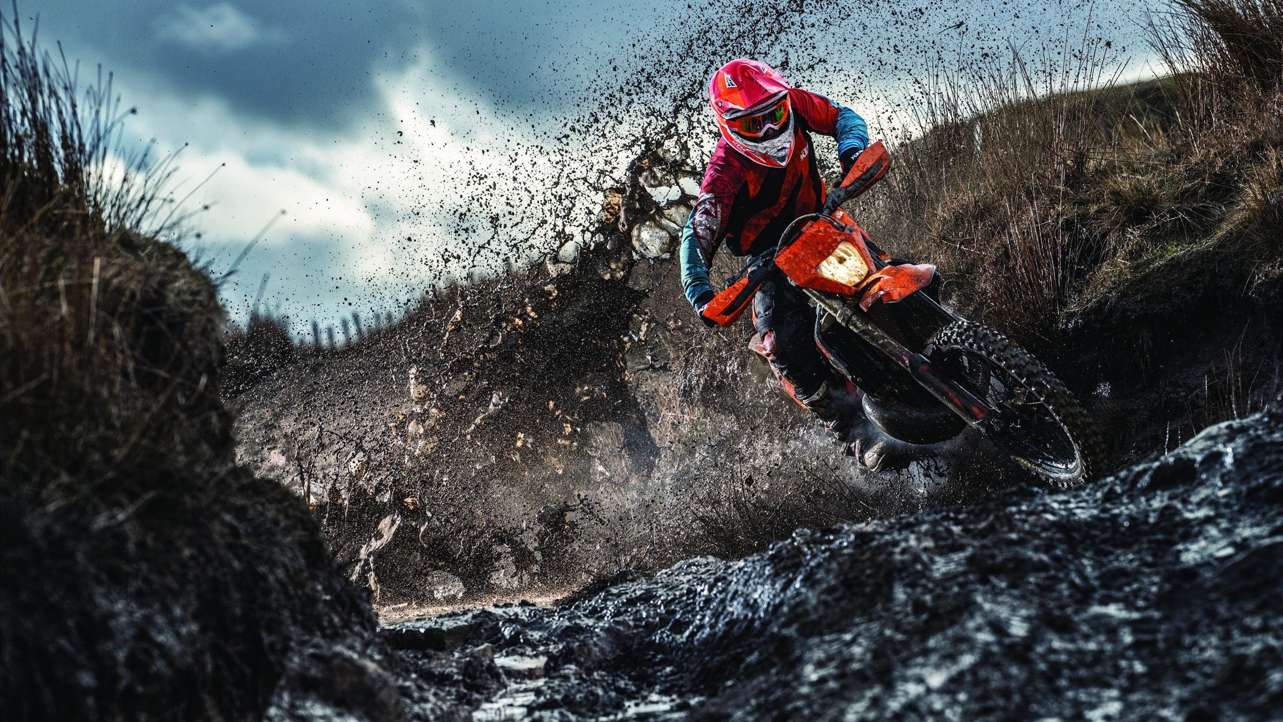 基辅的雨与加拉加斯的阳，当卡塞米罗在第三国带队取胜